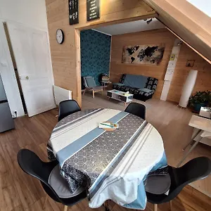 Appartement Grand T2 Proche Canal De Nantes à Brest., Châteauneuf-du-Faou